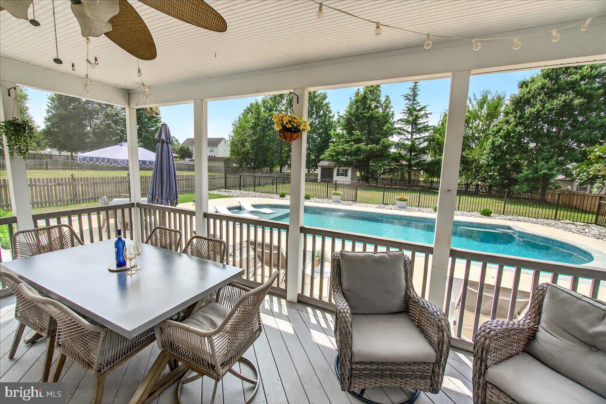 GREEN HILL MANOR - Residential