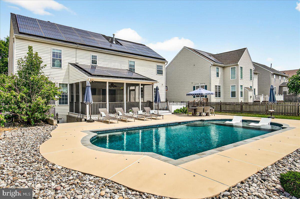 GREEN HILL MANOR - Residential