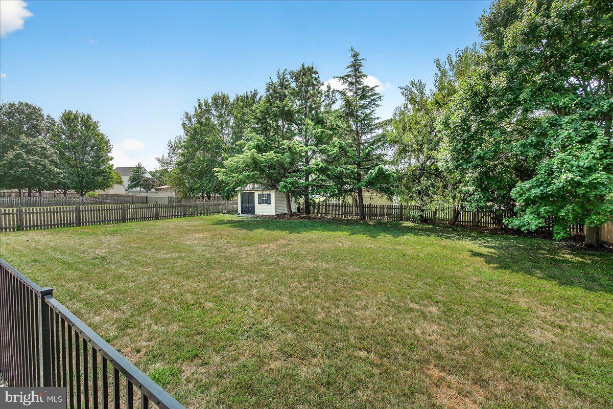 GREEN HILL MANOR - Residential