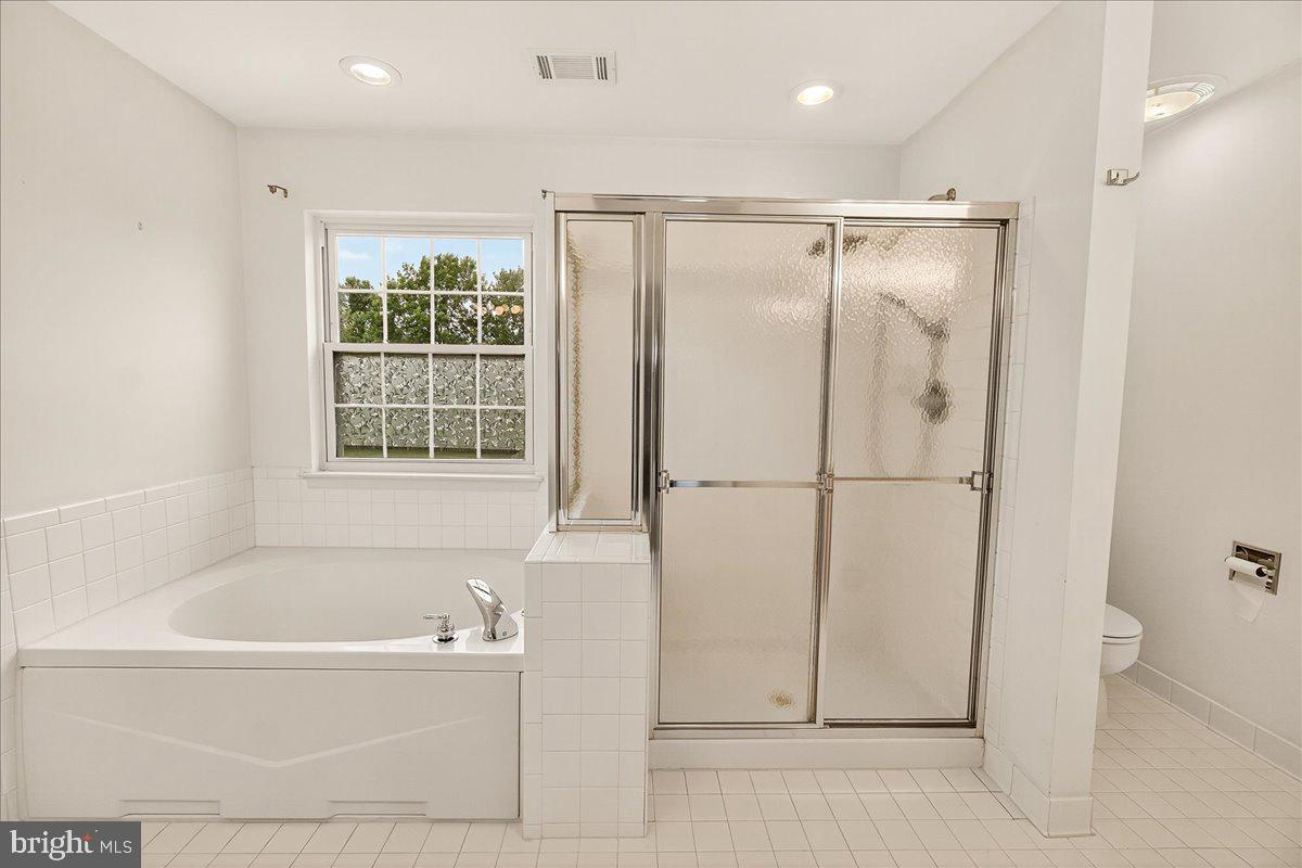 GREEN HILL MANOR - Residential