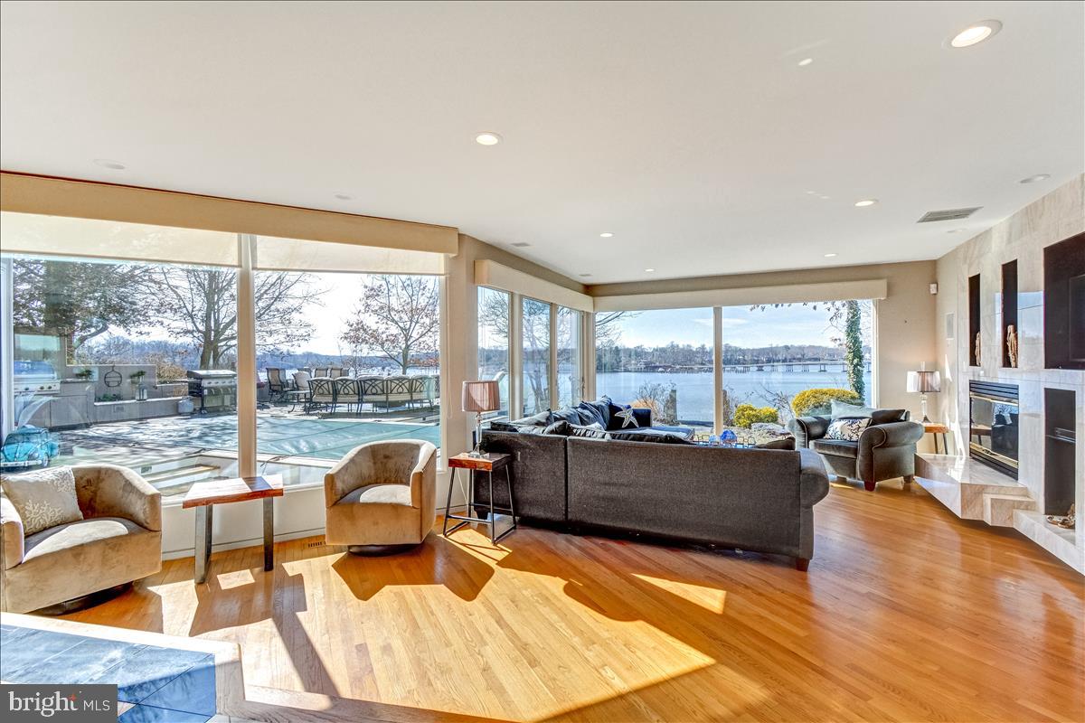 CAPE ST JOHN - Residential