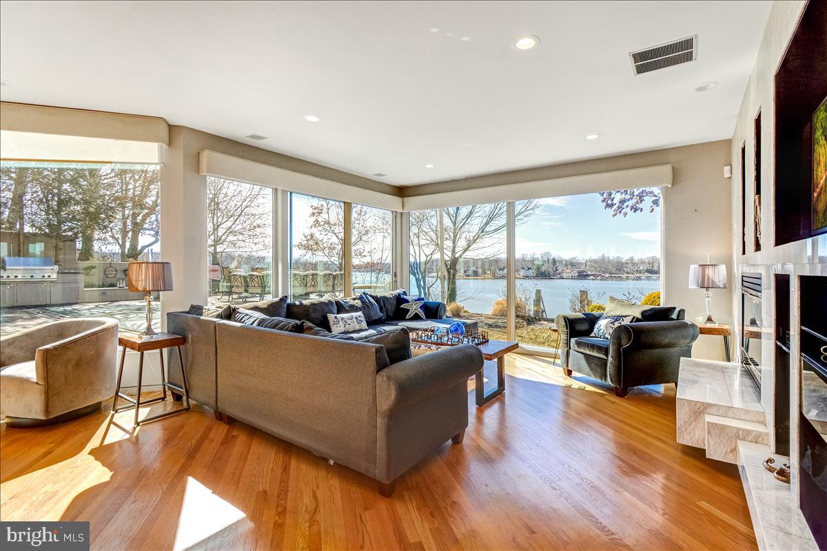 CAPE ST JOHN - Residential