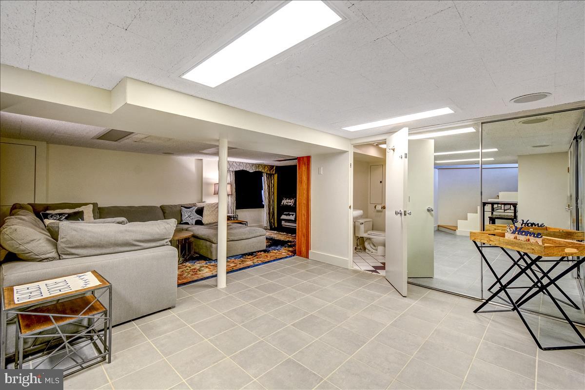 CAPE ST JOHN - Residential