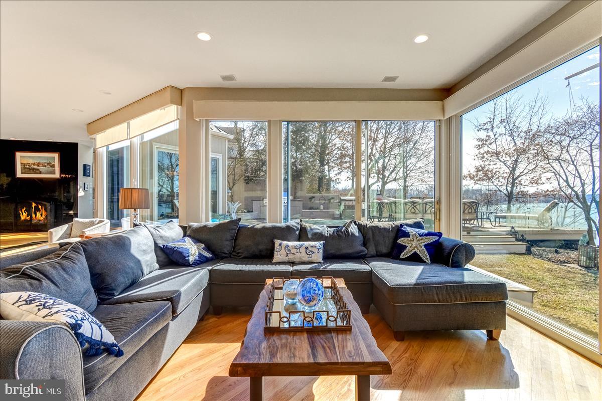 CAPE ST JOHN - Residential