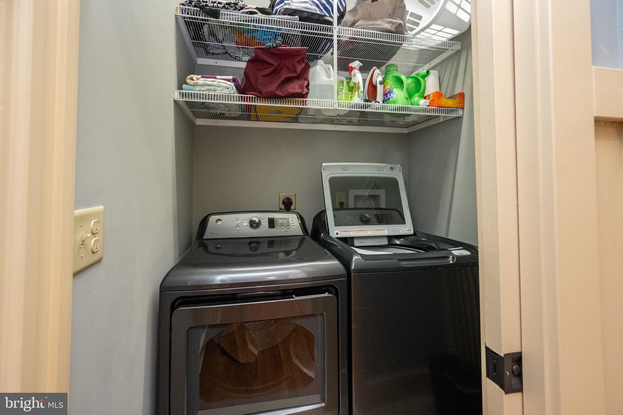 MYSTIC CREEK - Residential