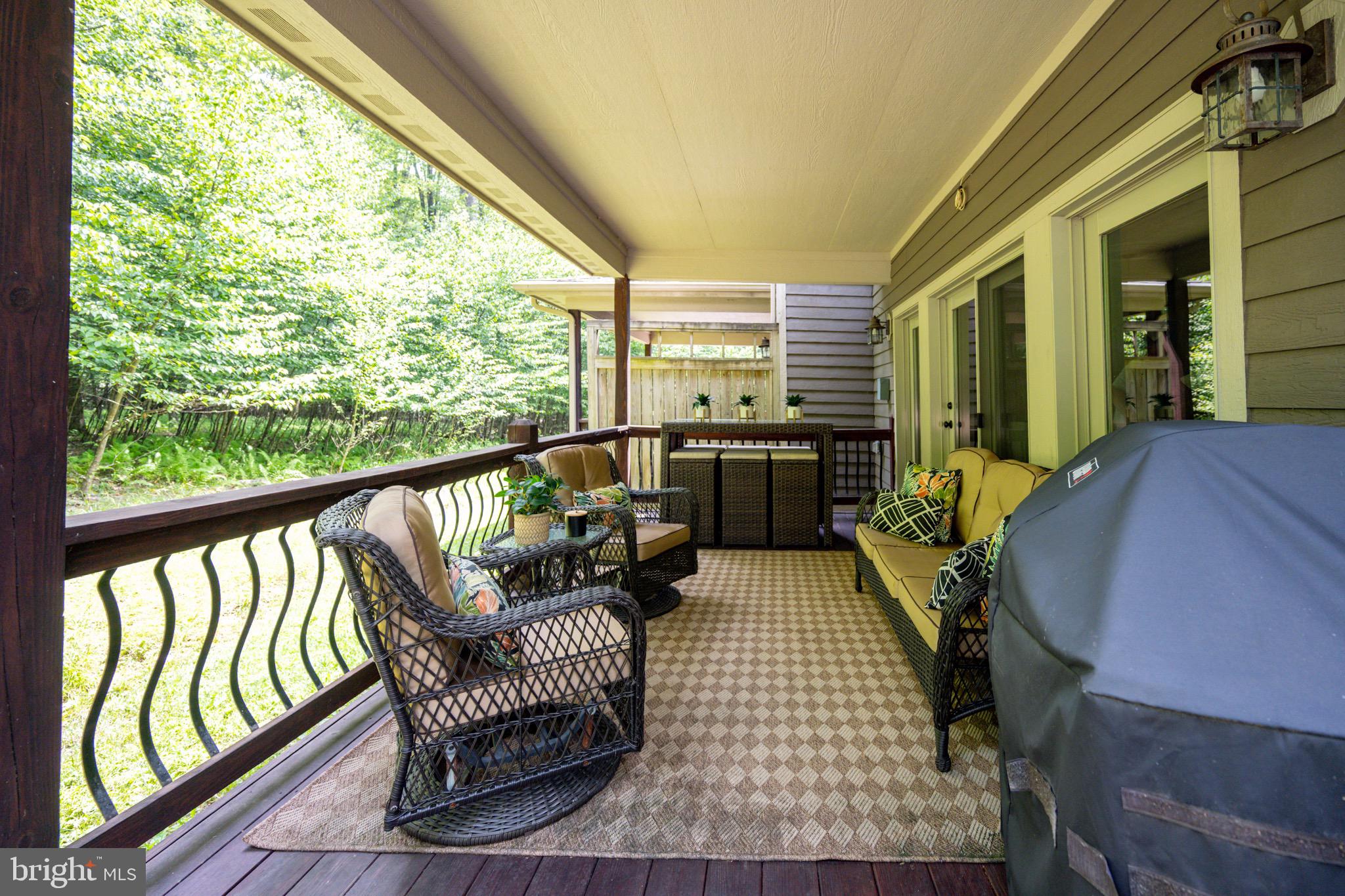 MYSTIC CREEK - Residential