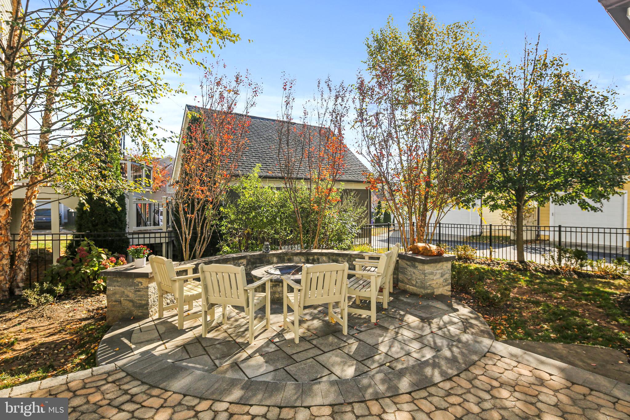 MAPLE LAWN - Residential