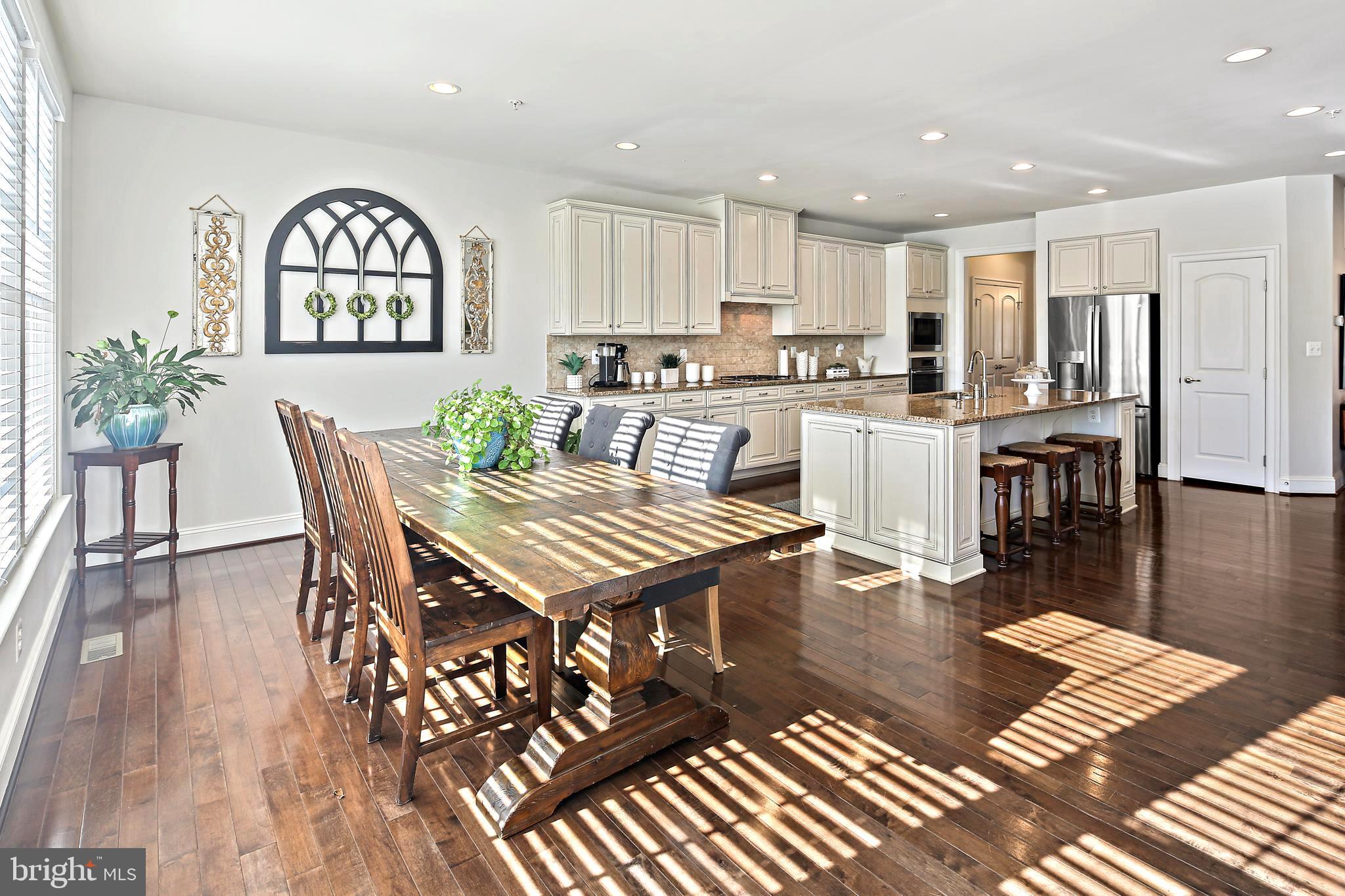 MAPLE LAWN - Residential