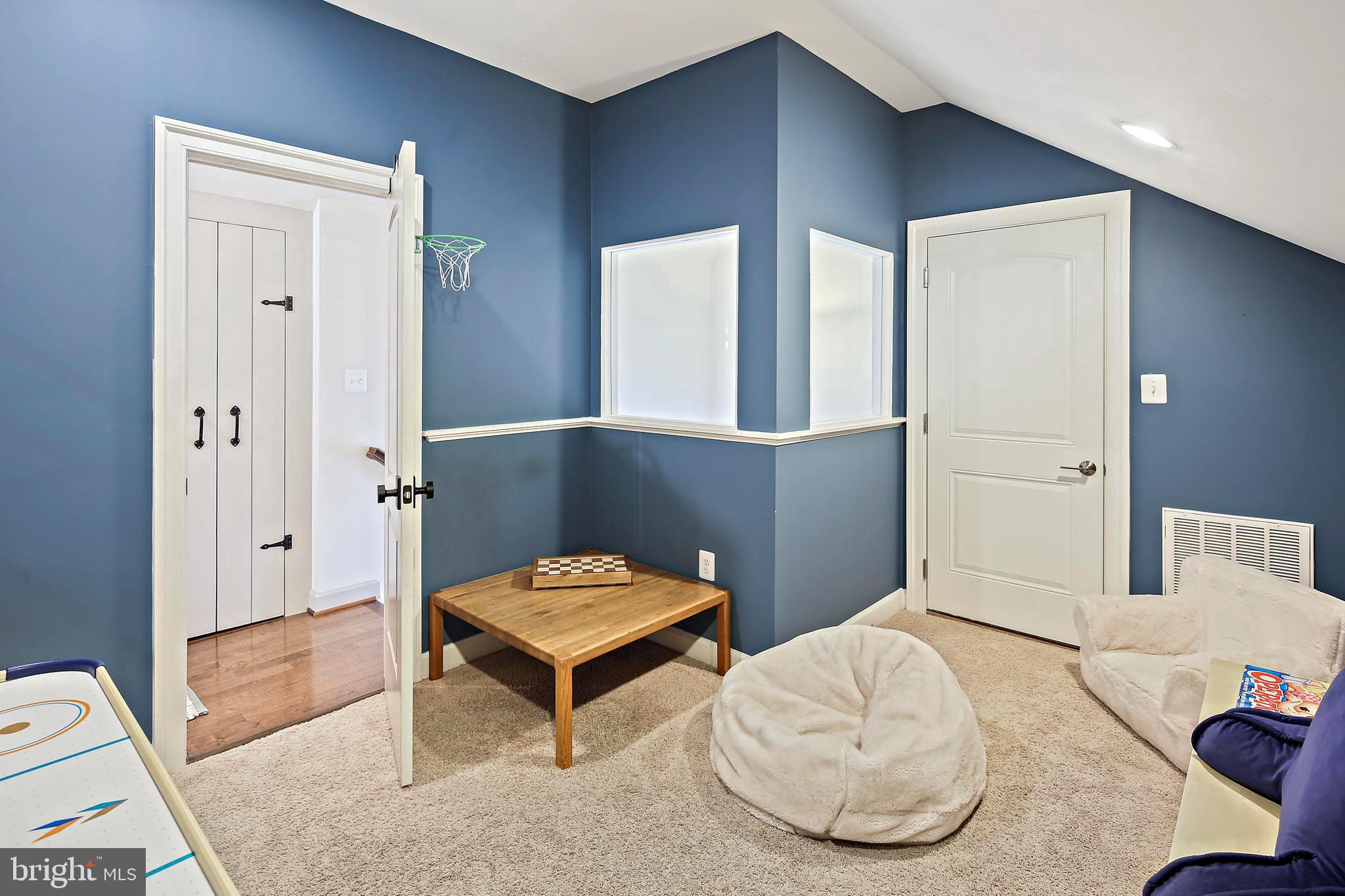 MAPLE LAWN - Residential