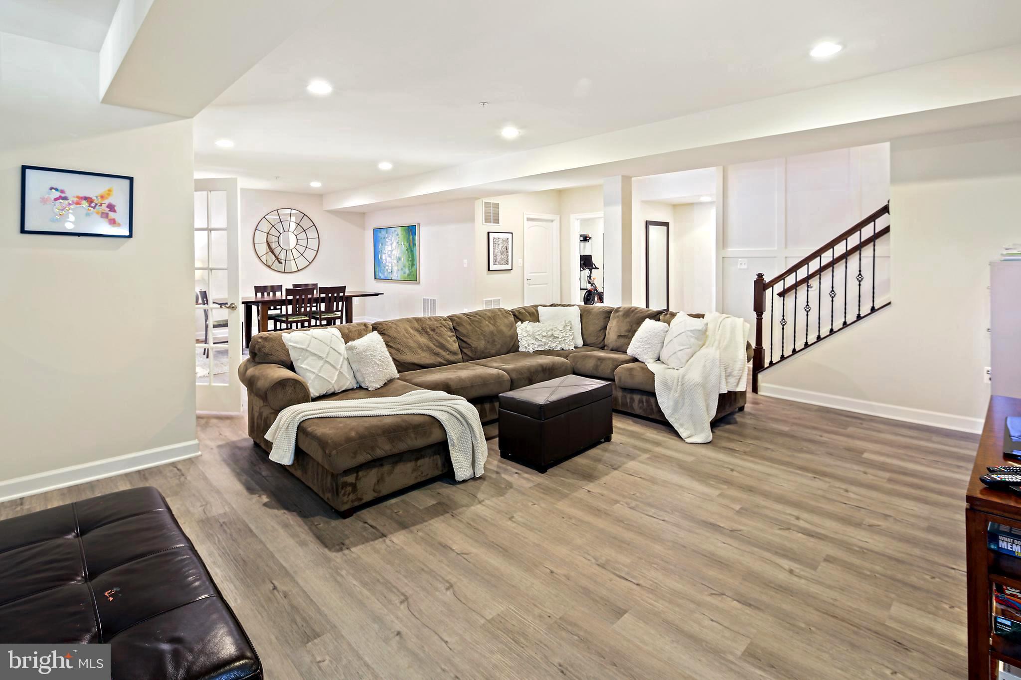 MAPLE LAWN - Residential