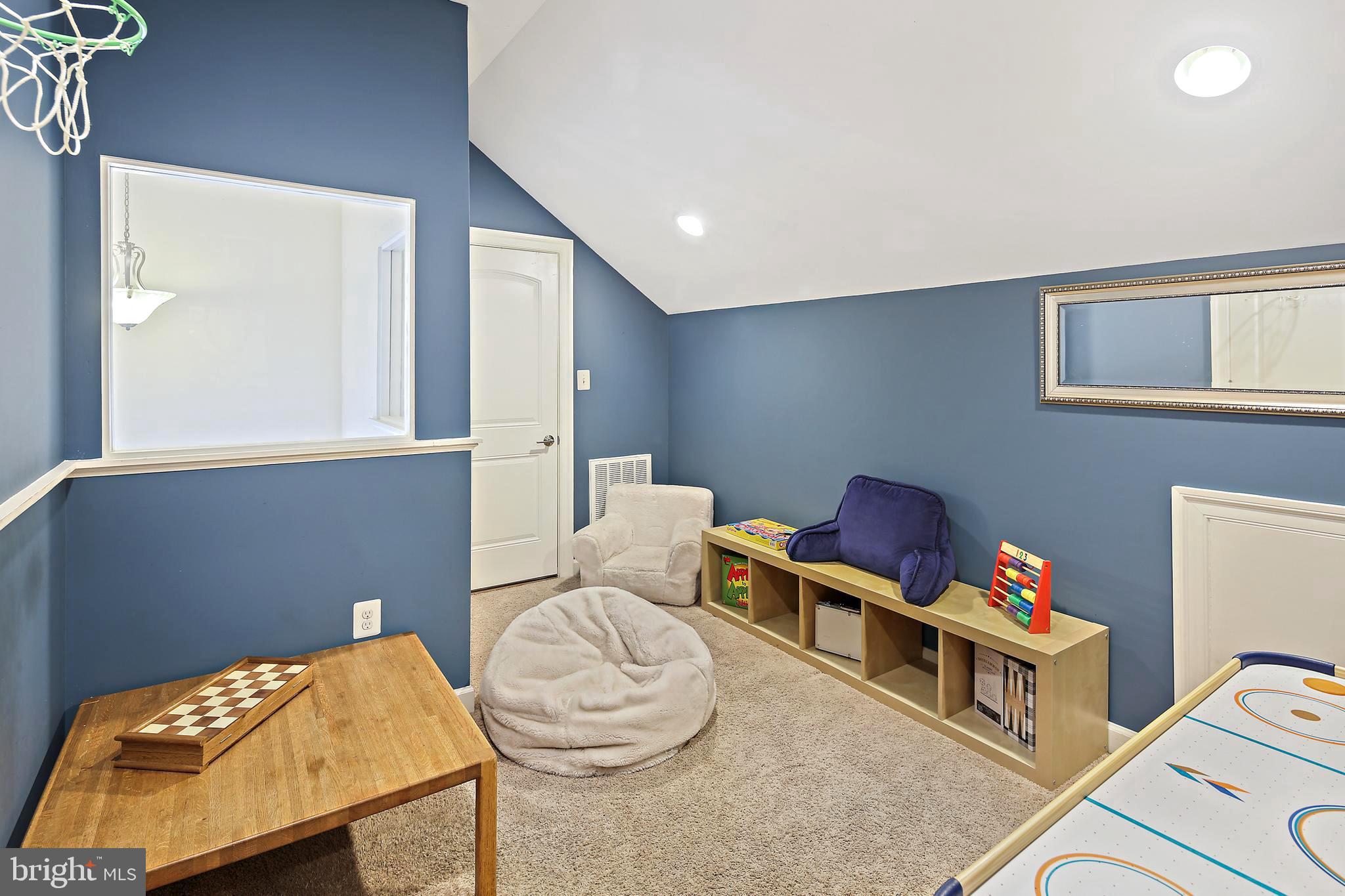 MAPLE LAWN - Residential