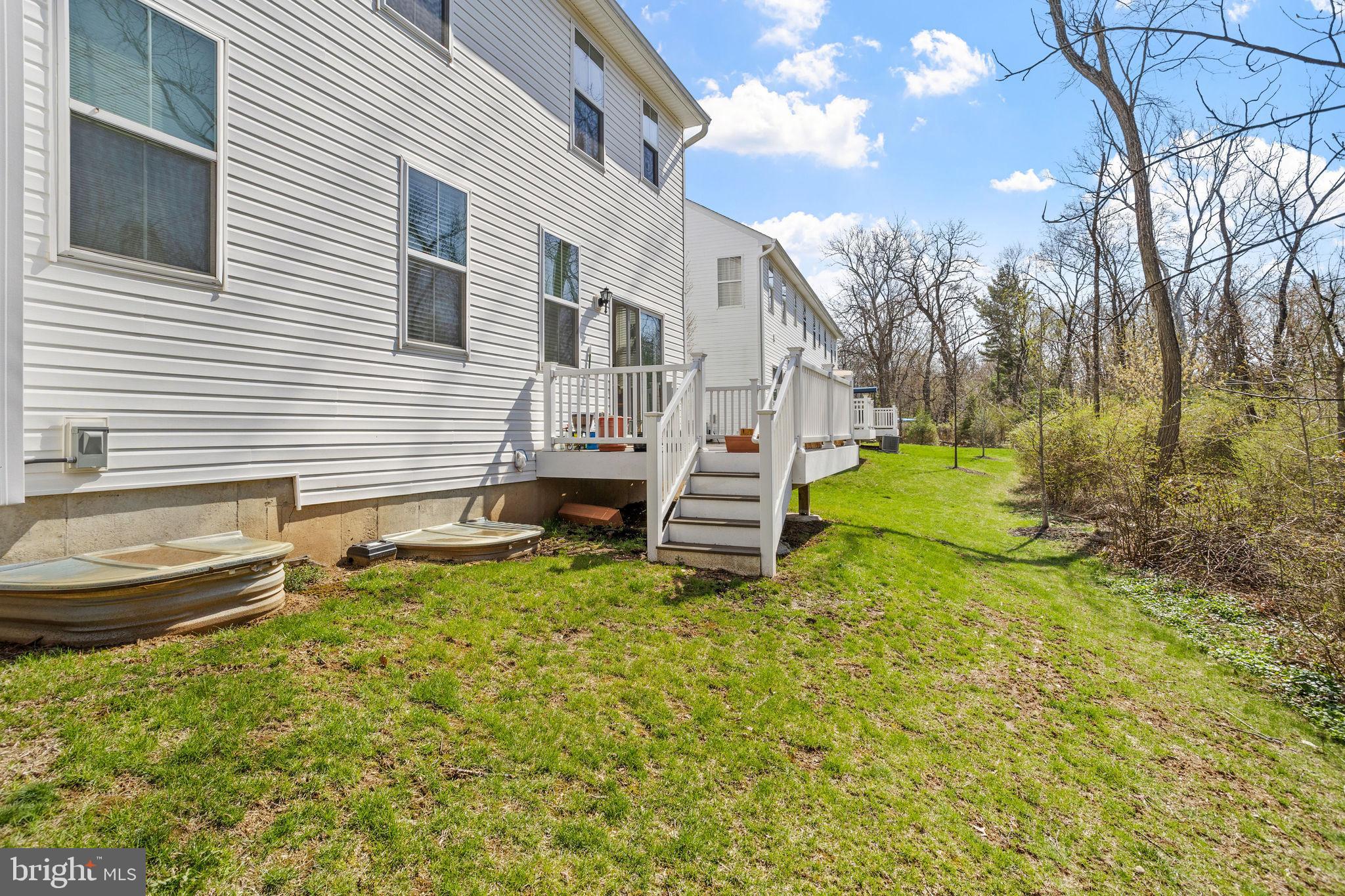 WALNUT CREEK AT MONT - Residential