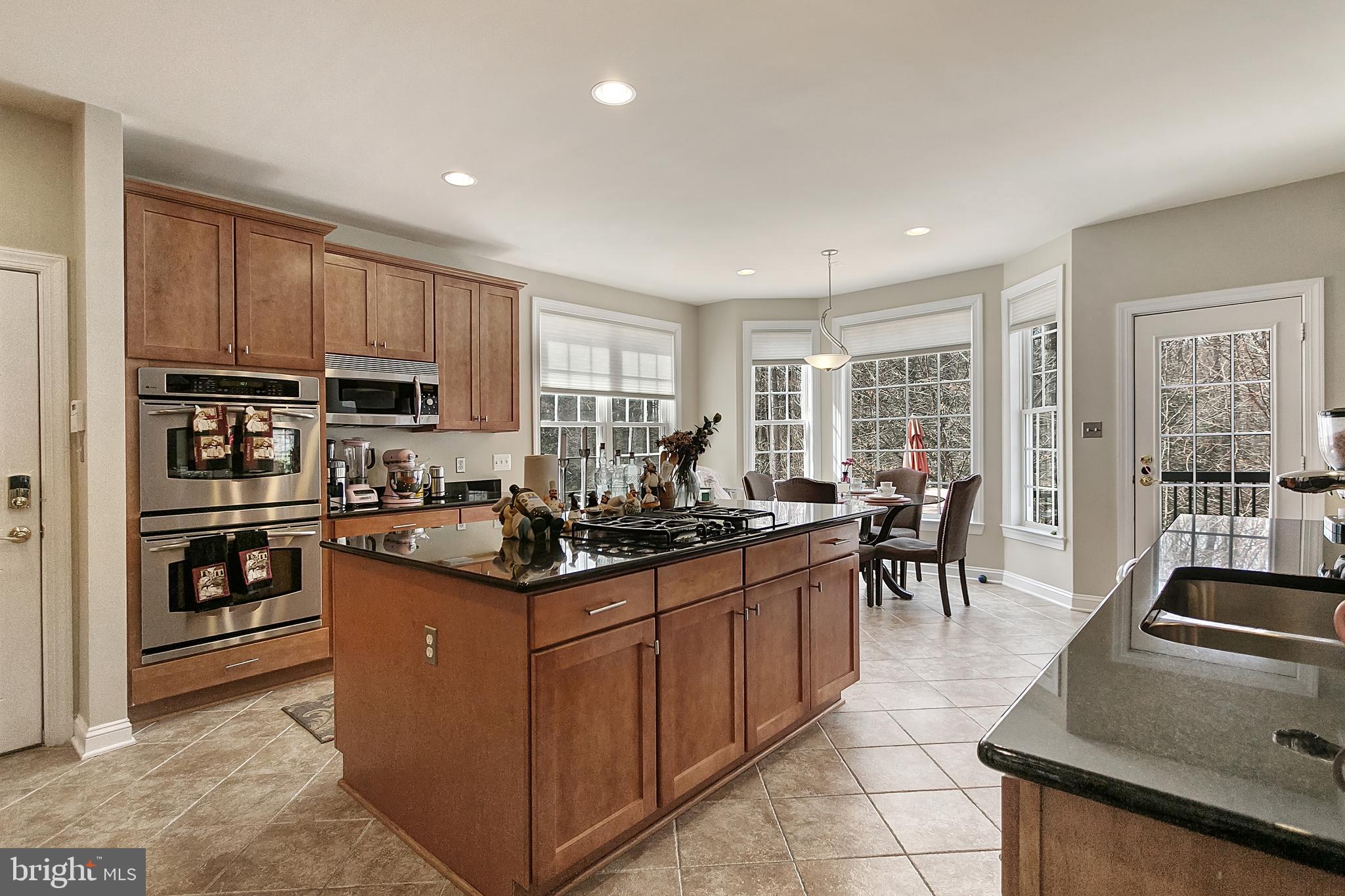 ANNAPOLIS RIDGE - Residential