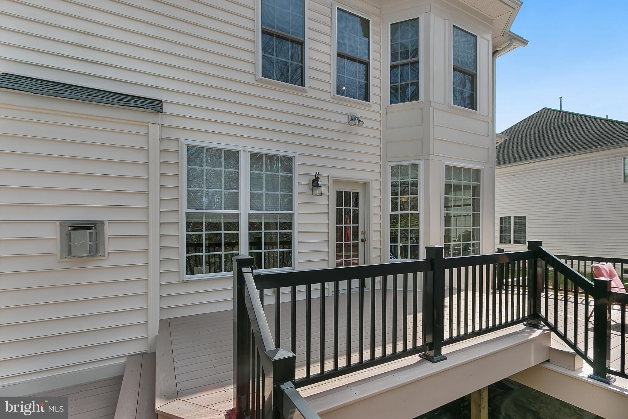 ANNAPOLIS RIDGE - Residential