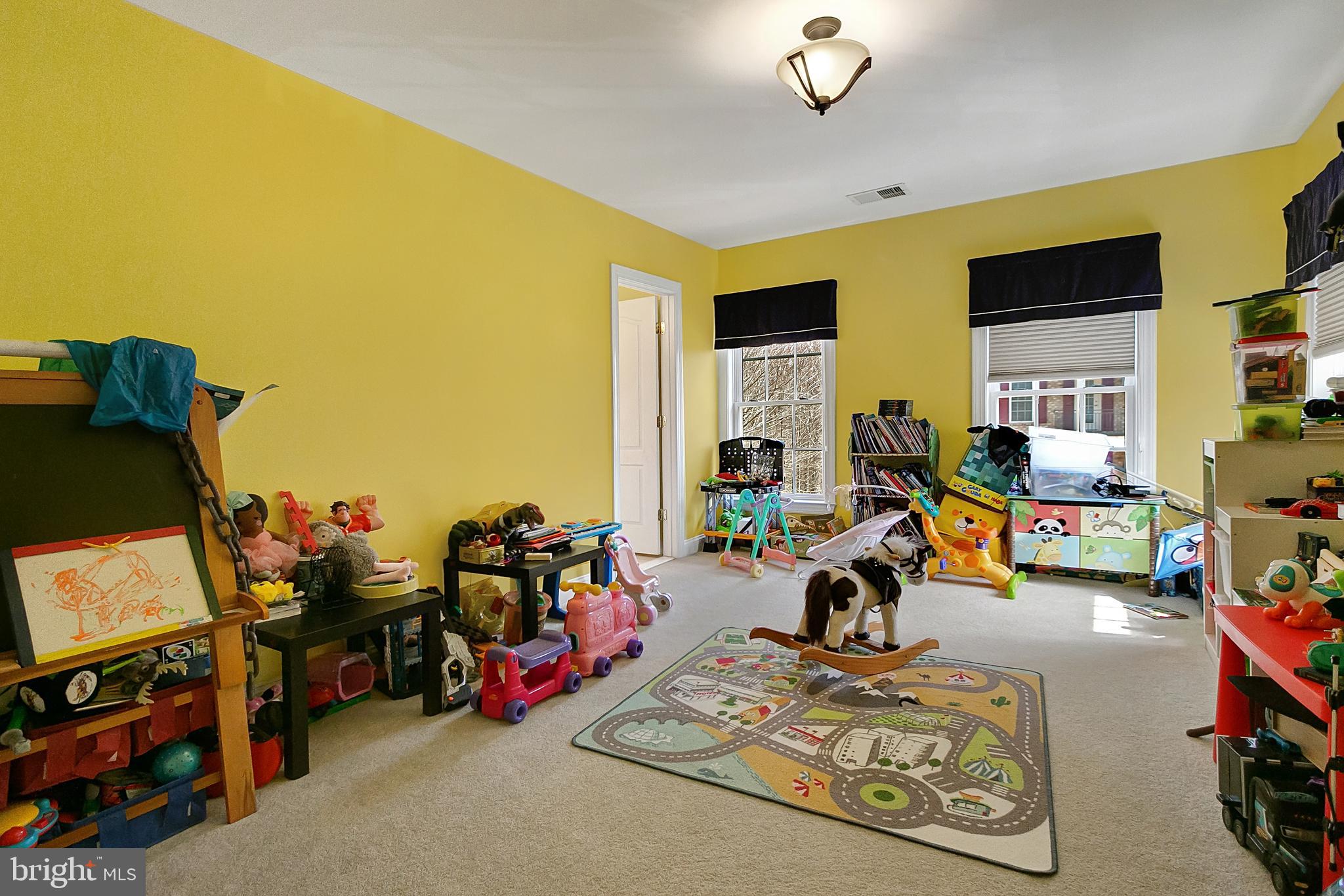 ANNAPOLIS RIDGE - Residential