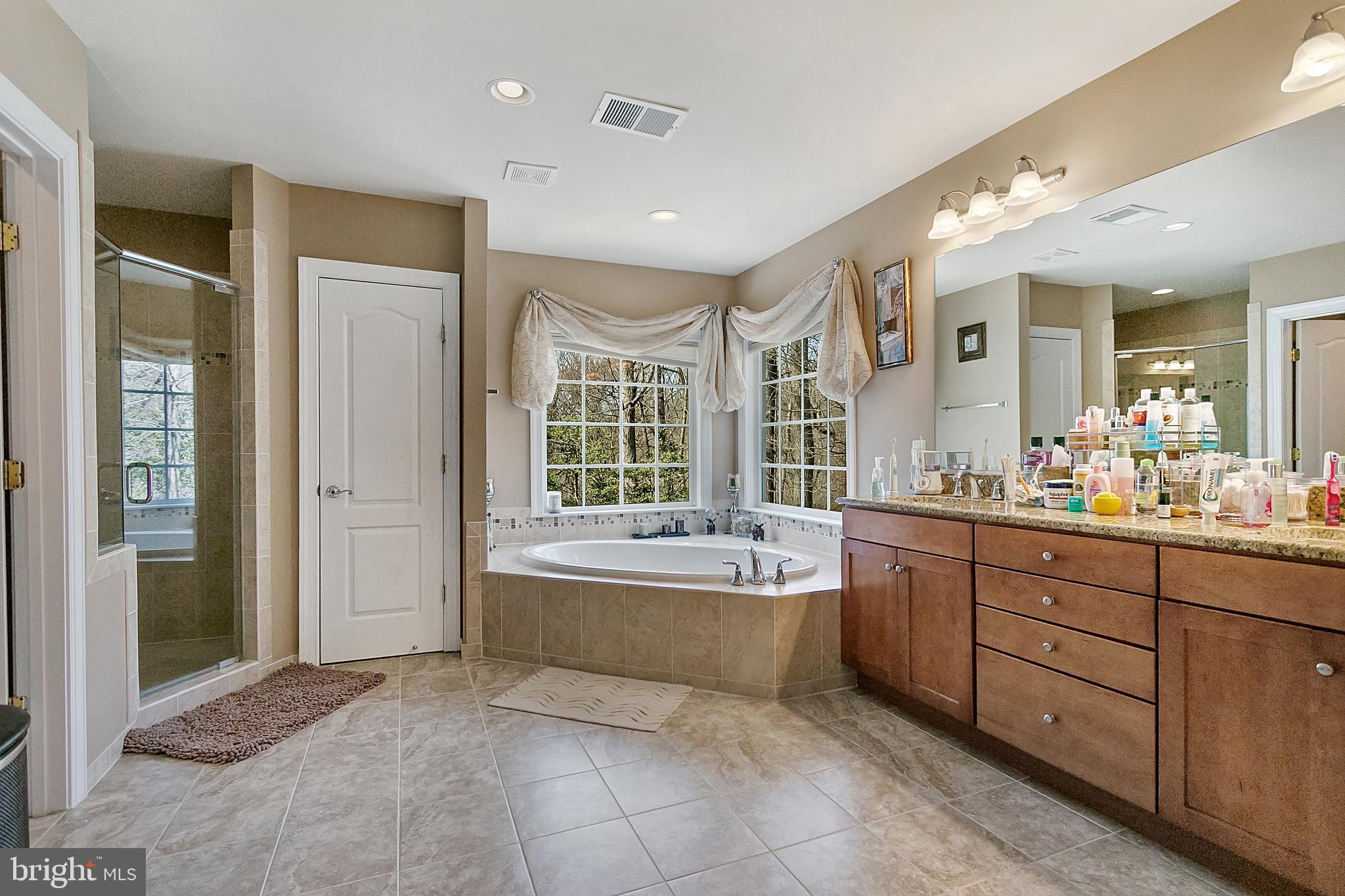 ANNAPOLIS RIDGE - Residential