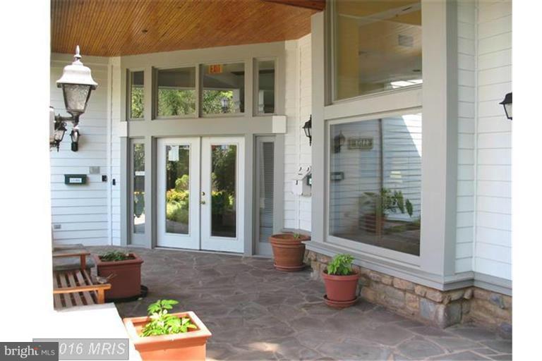 STONECROFT CONDO - Residential Lease