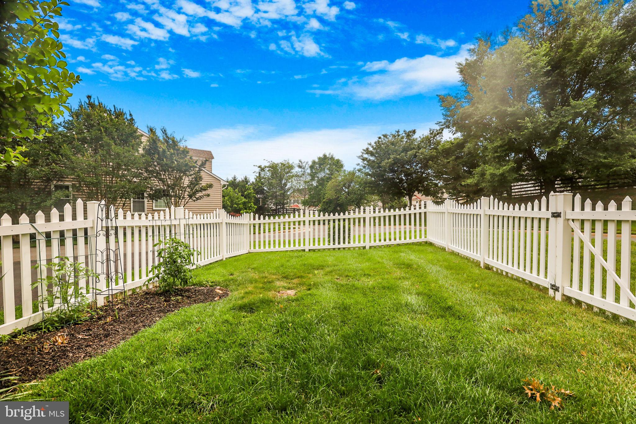 DUNBARTON AT BRAEMAR - Residential