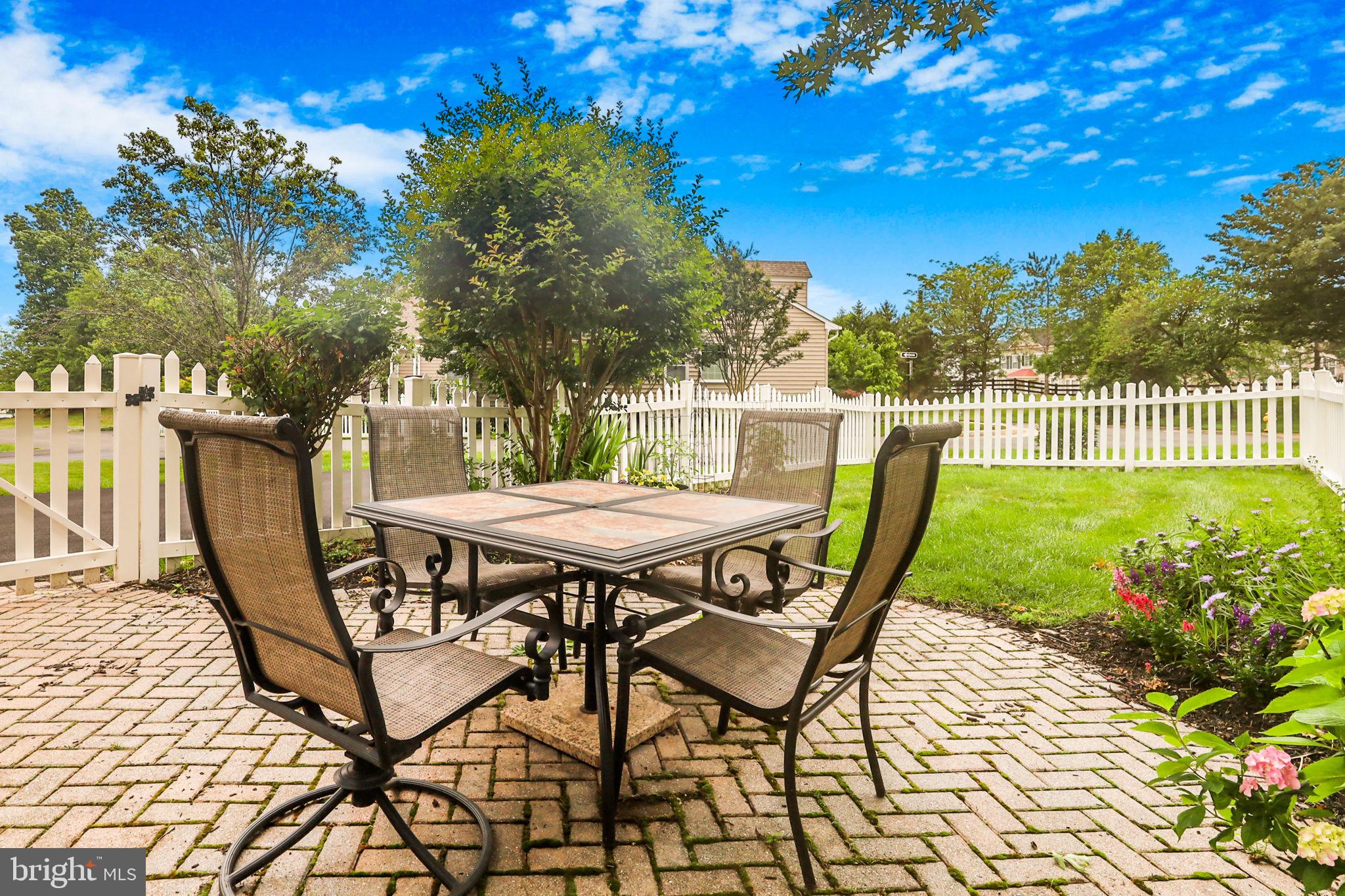 DUNBARTON AT BRAEMAR - Residential