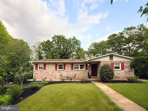 7812 Winnsboro Drive, Fort Washington, MD MLS: MDPG2149718
