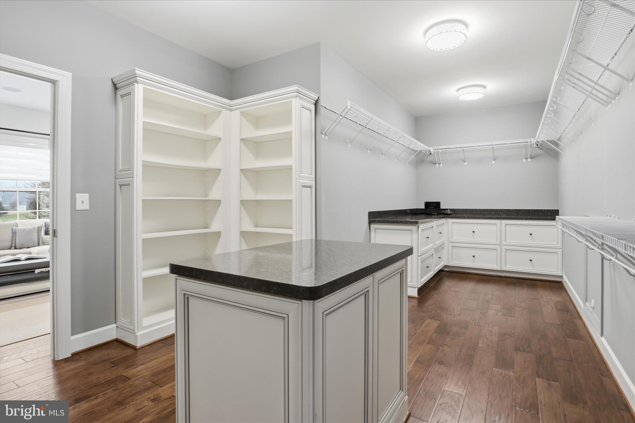 HUNTLEIGH AT CREIGHTON FARMS - Residential