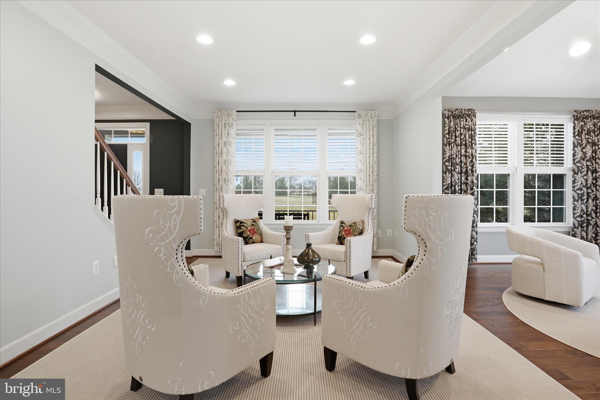 HUNTLEIGH AT CREIGHTON FARMS - Residential