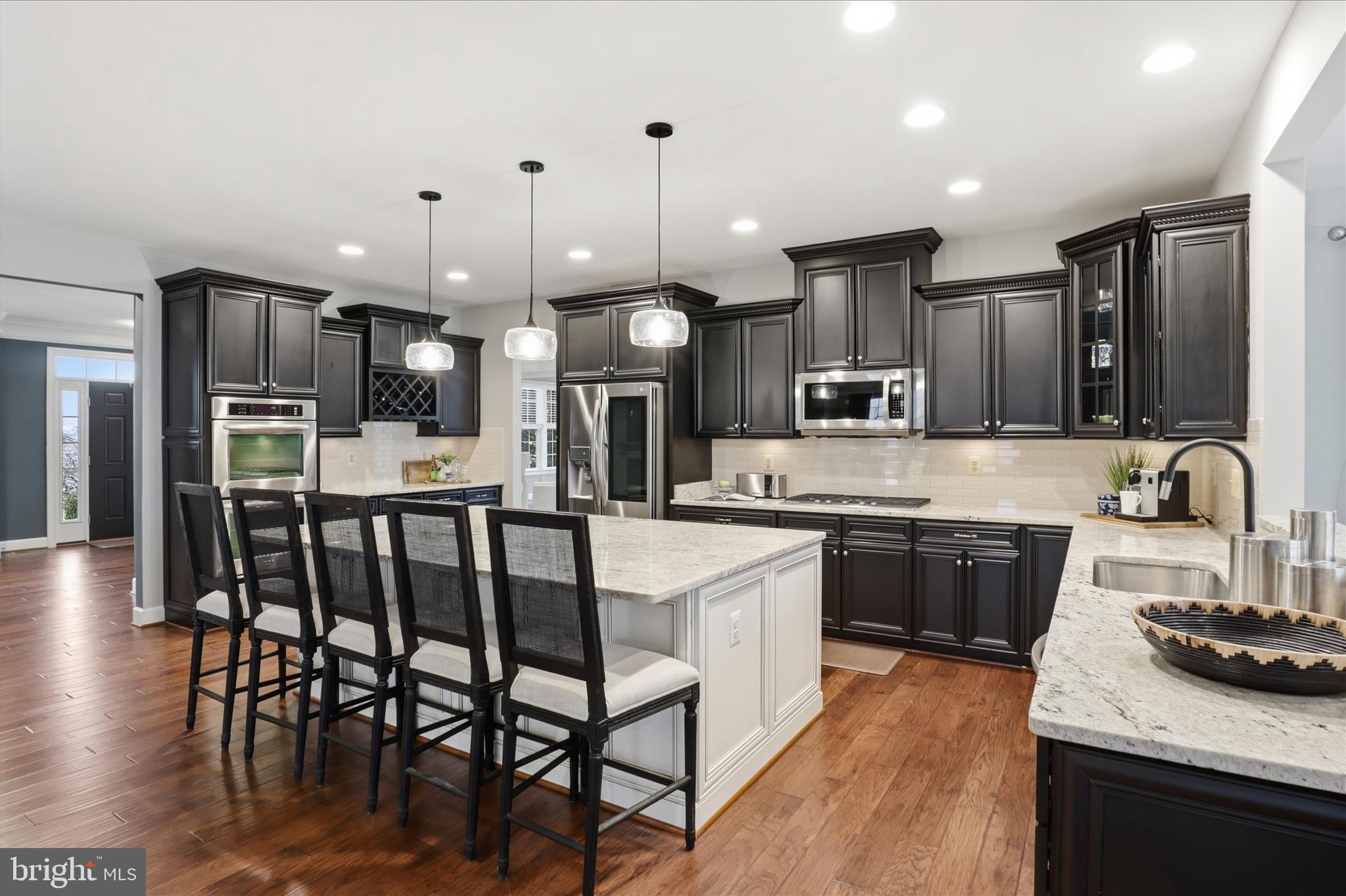 HUNTLEIGH AT CREIGHTON FARMS - Residential