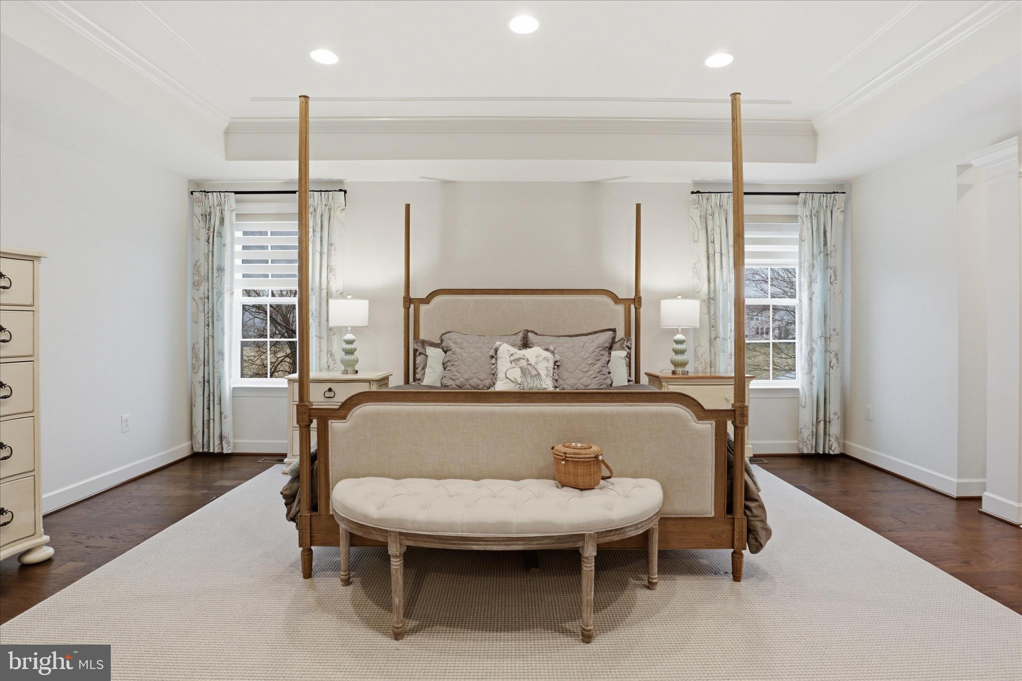 HUNTLEIGH AT CREIGHTON FARMS - Residential