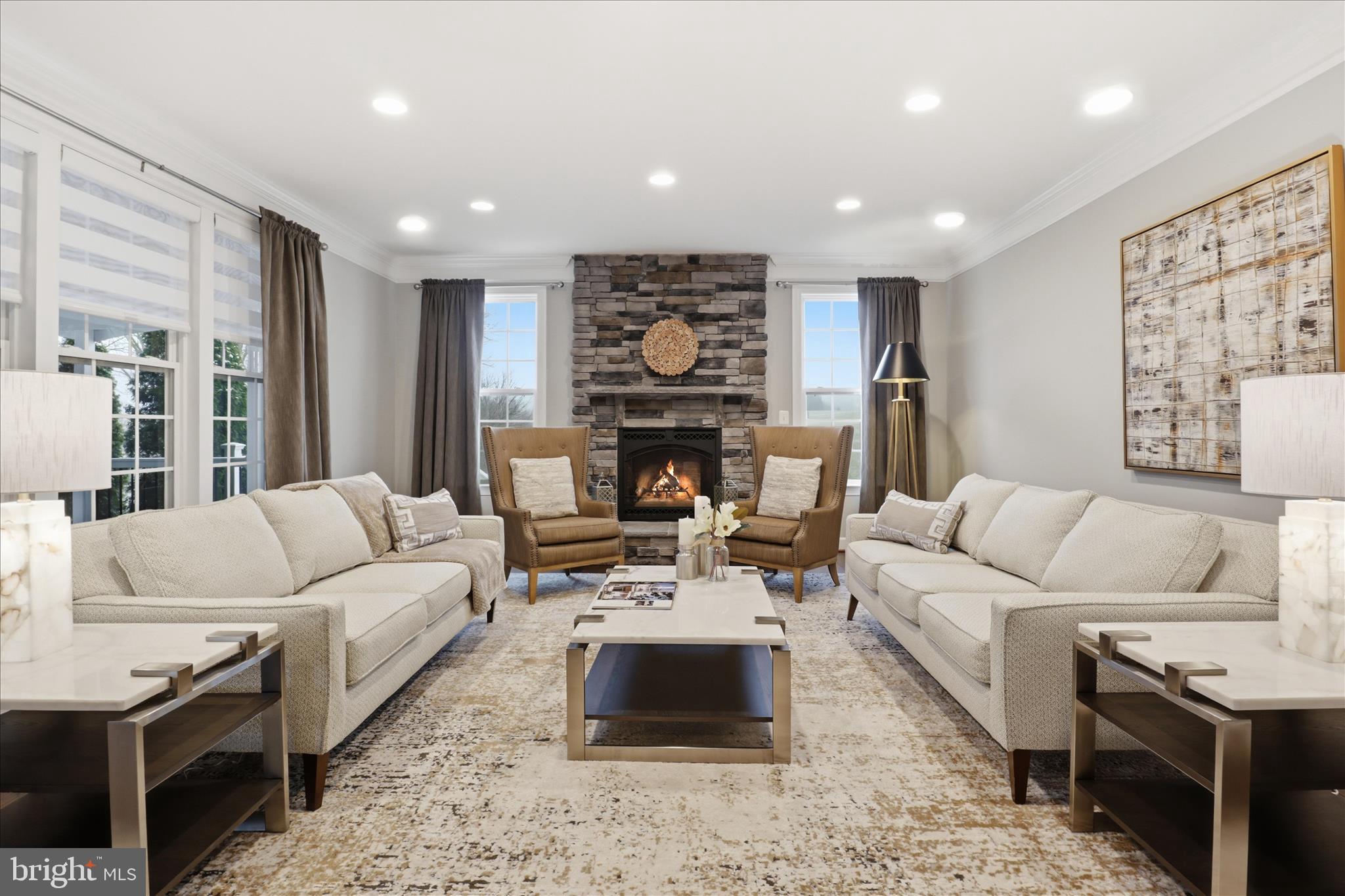 HUNTLEIGH AT CREIGHTON FARMS - Residential