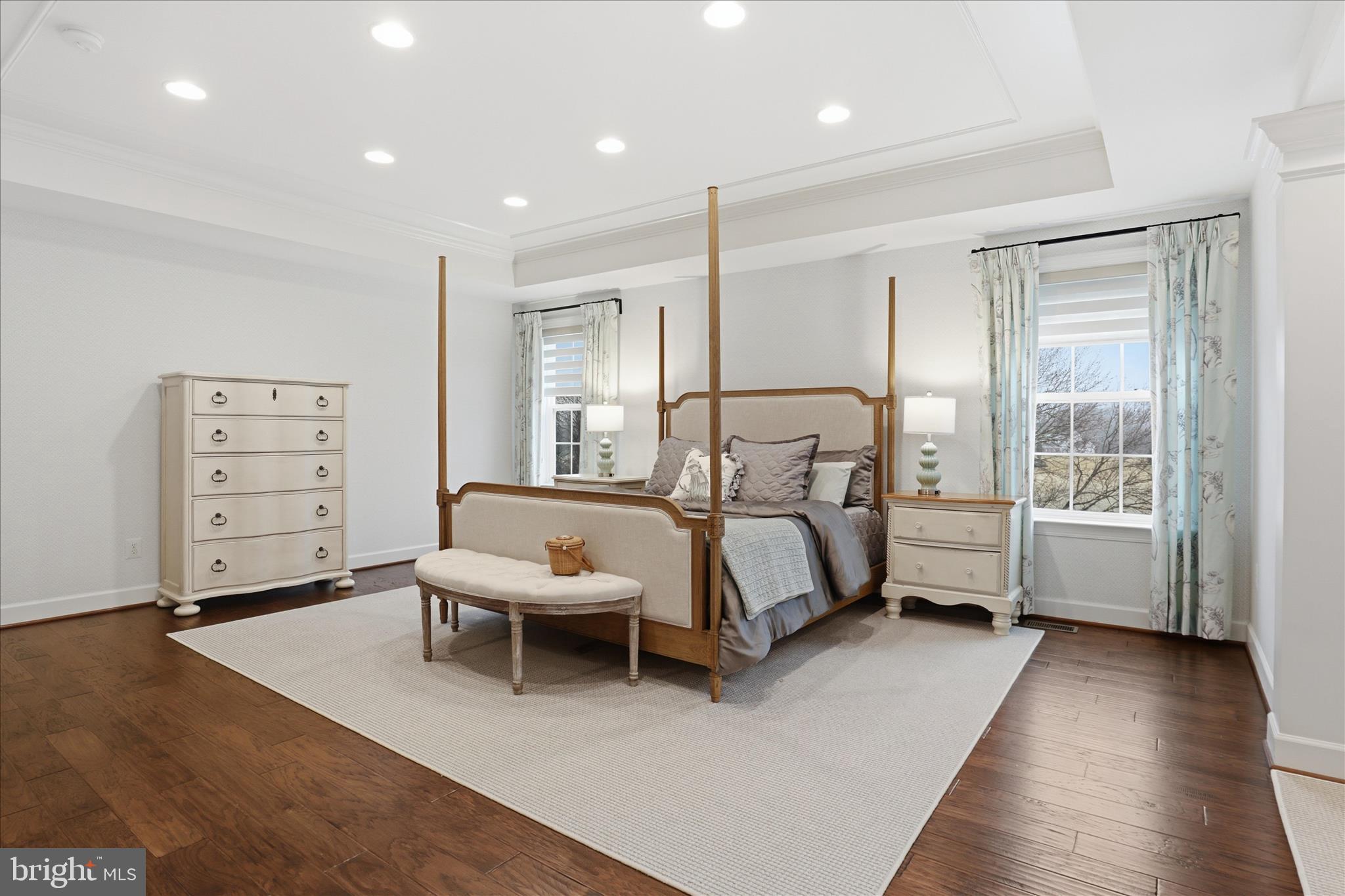 HUNTLEIGH AT CREIGHTON FARMS - Residential