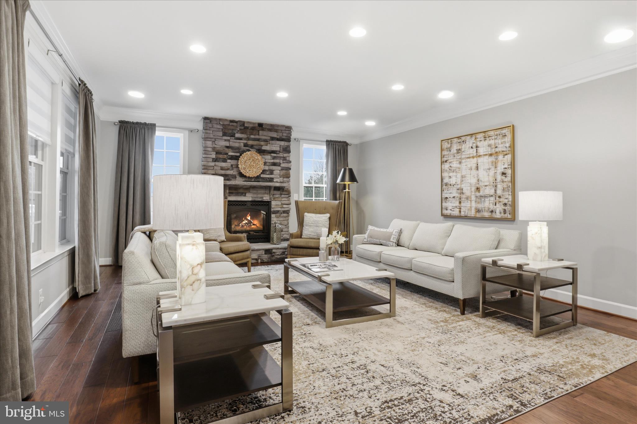 HUNTLEIGH AT CREIGHTON FARMS - Residential