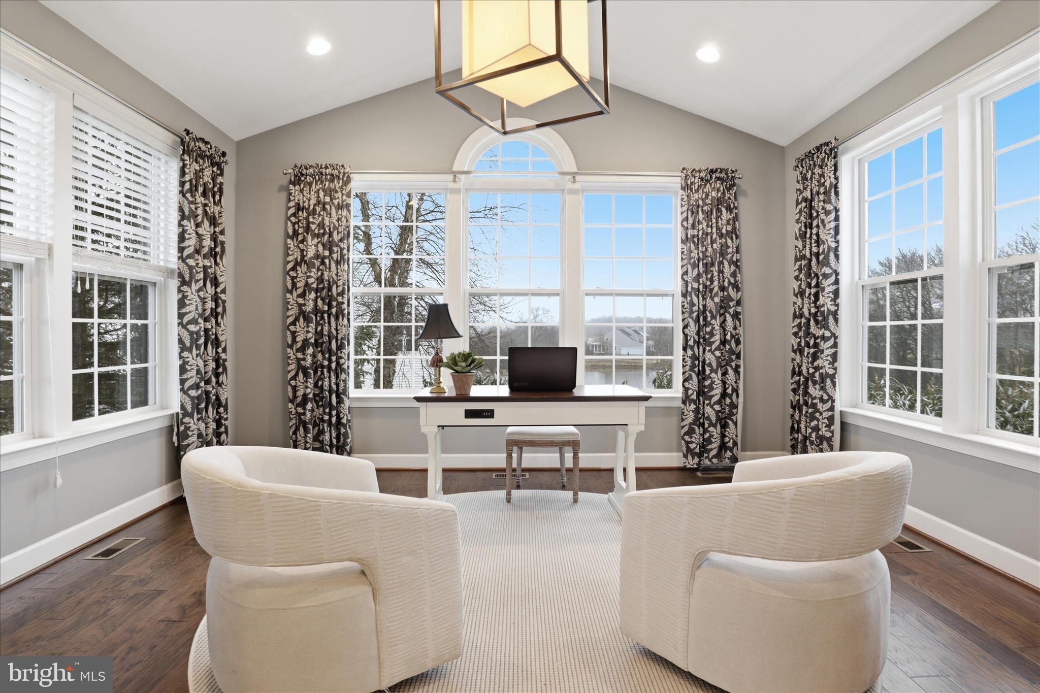 HUNTLEIGH AT CREIGHTON FARMS - Residential