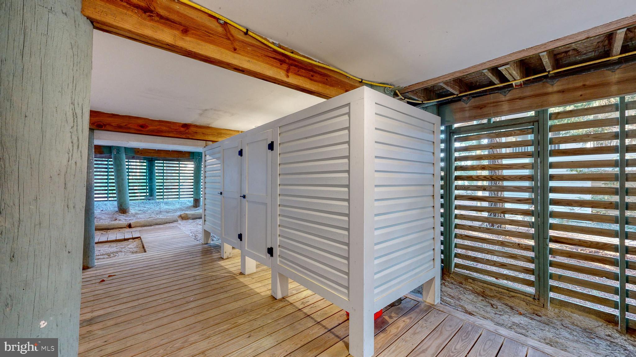 OCEAN RIDGE - Residential