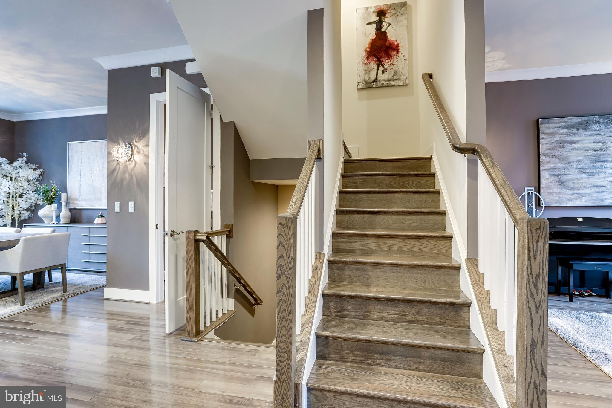 ONE LOUDOUN - Residential