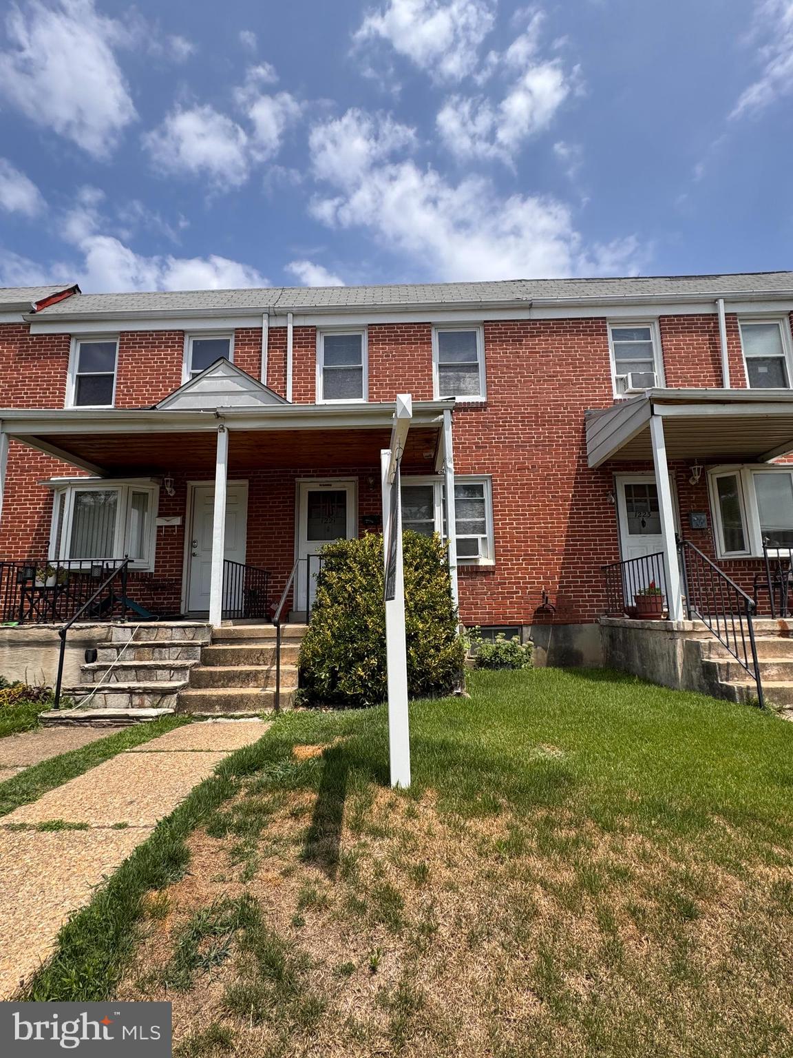 1221 HAVERHILL ROAD