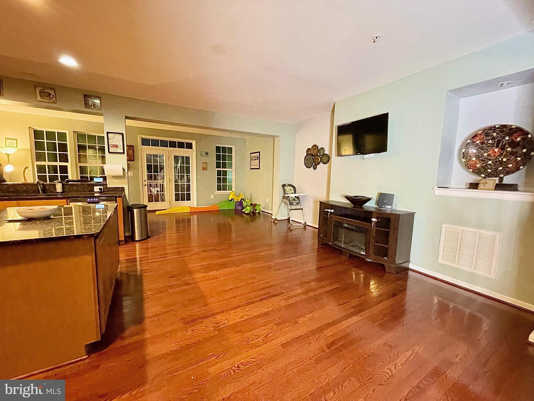 BEECH TREE WEST VILLAGE - Residential