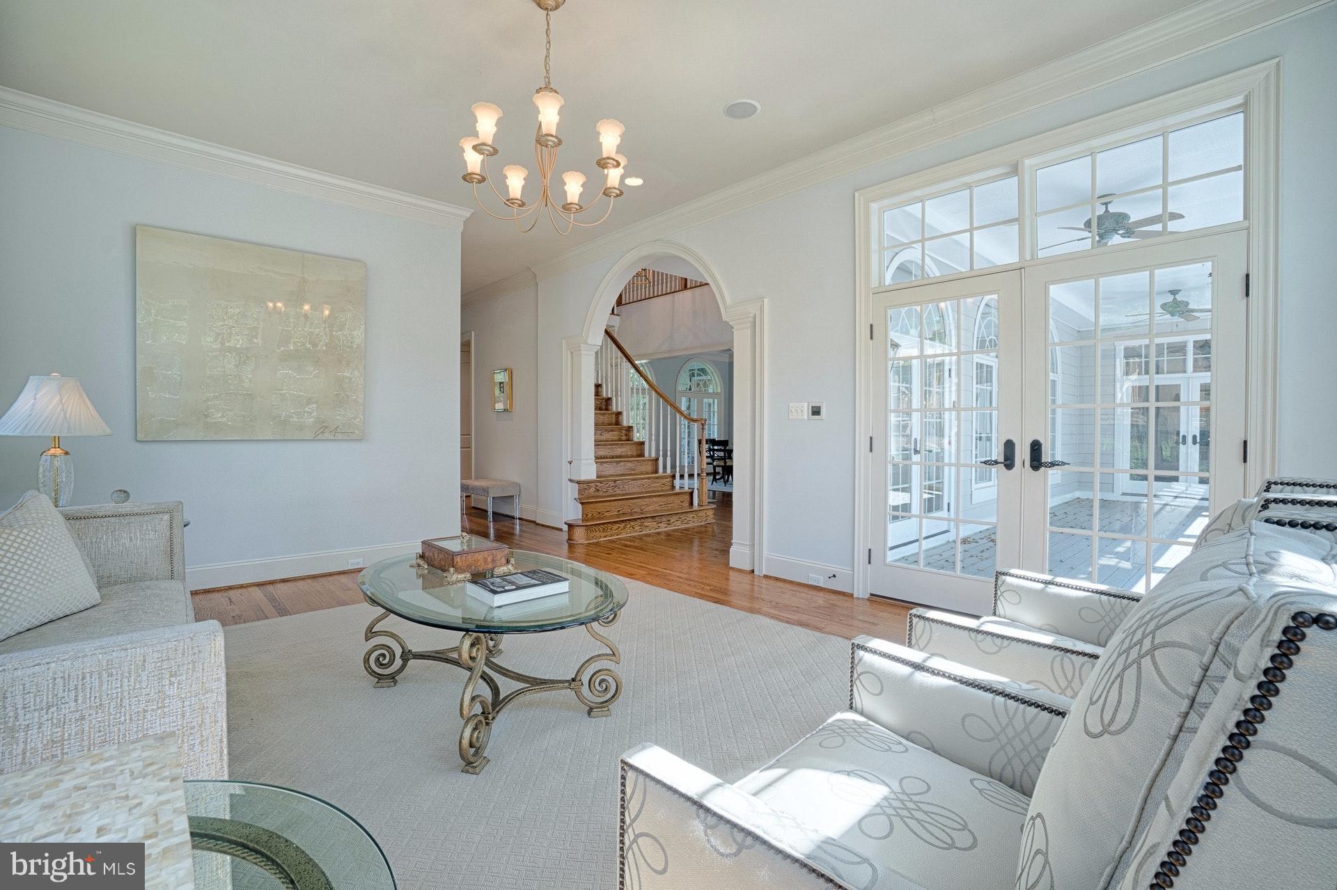 BELLEVUE FOREST - Residential