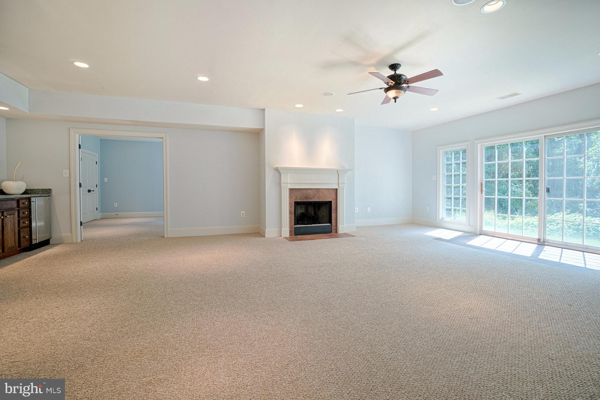 BELLEVUE FOREST - Residential