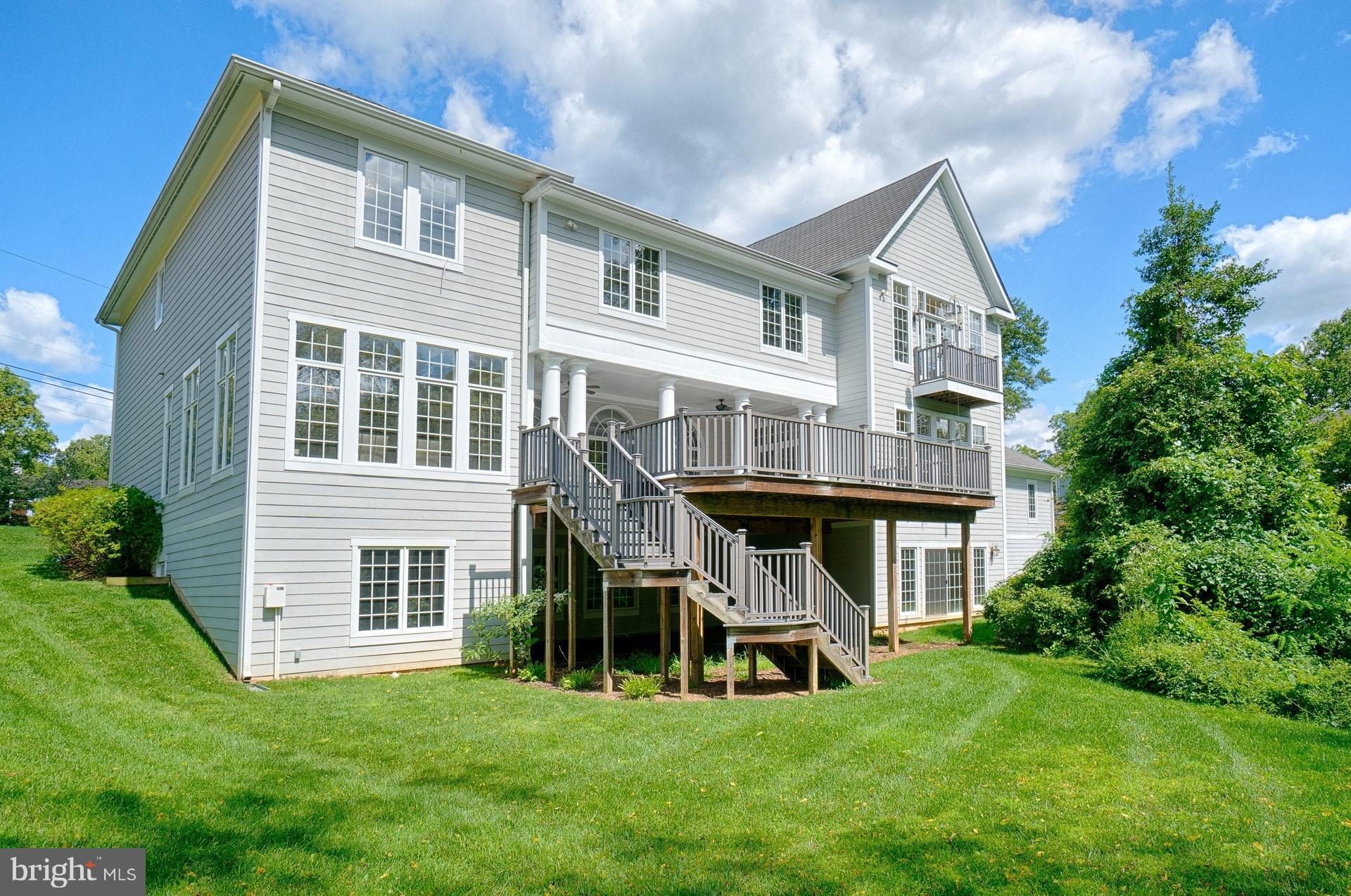 BELLEVUE FOREST - Residential