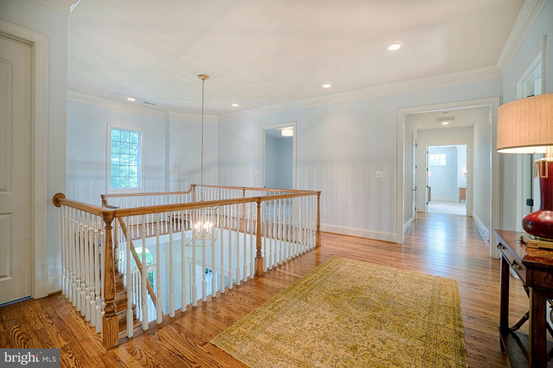 BELLEVUE FOREST - Residential