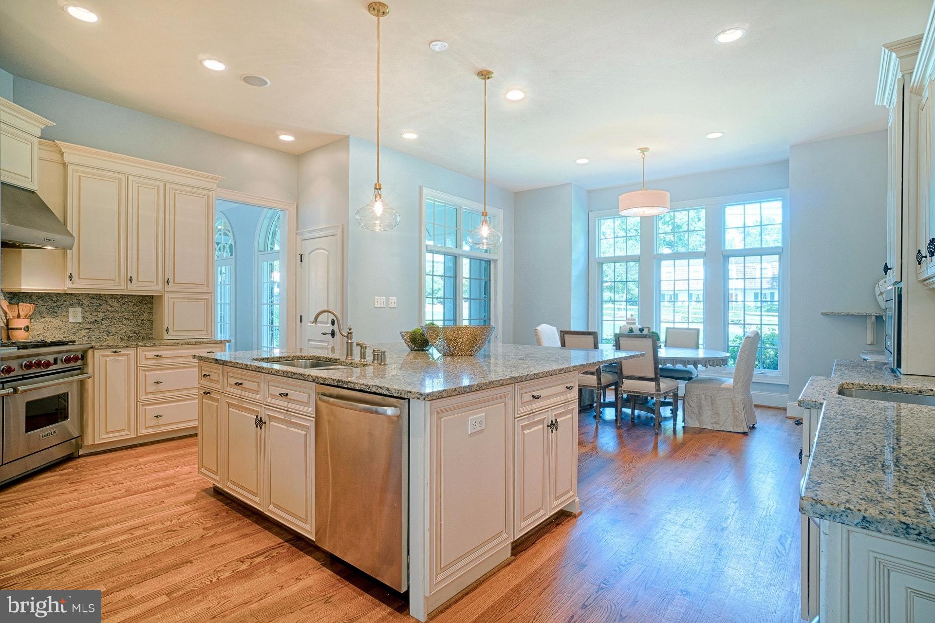 BELLEVUE FOREST - Residential