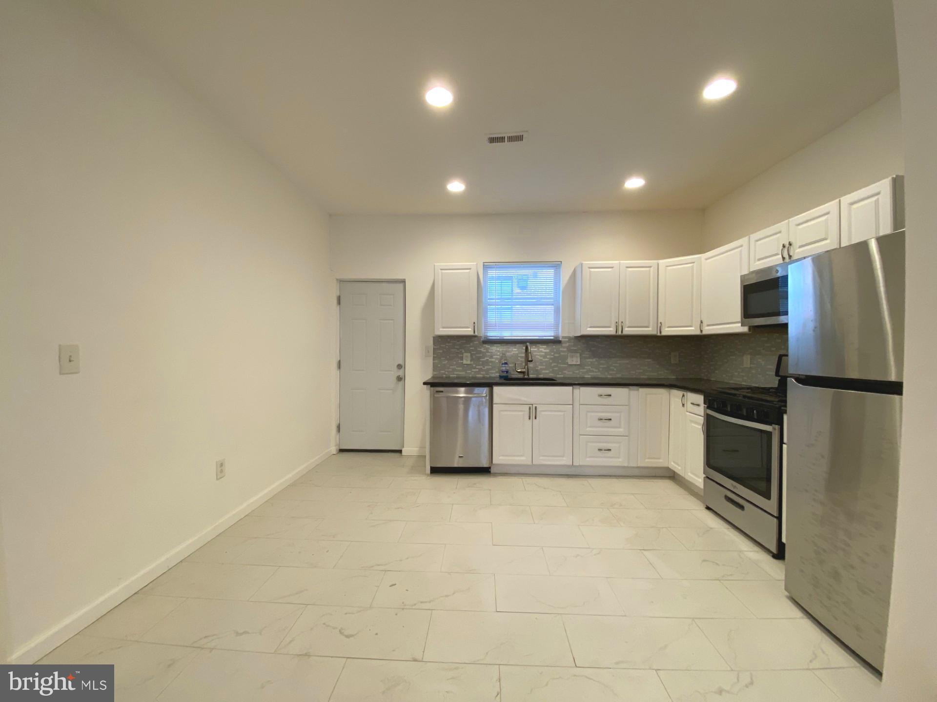 GRAYS FERRY - Residential