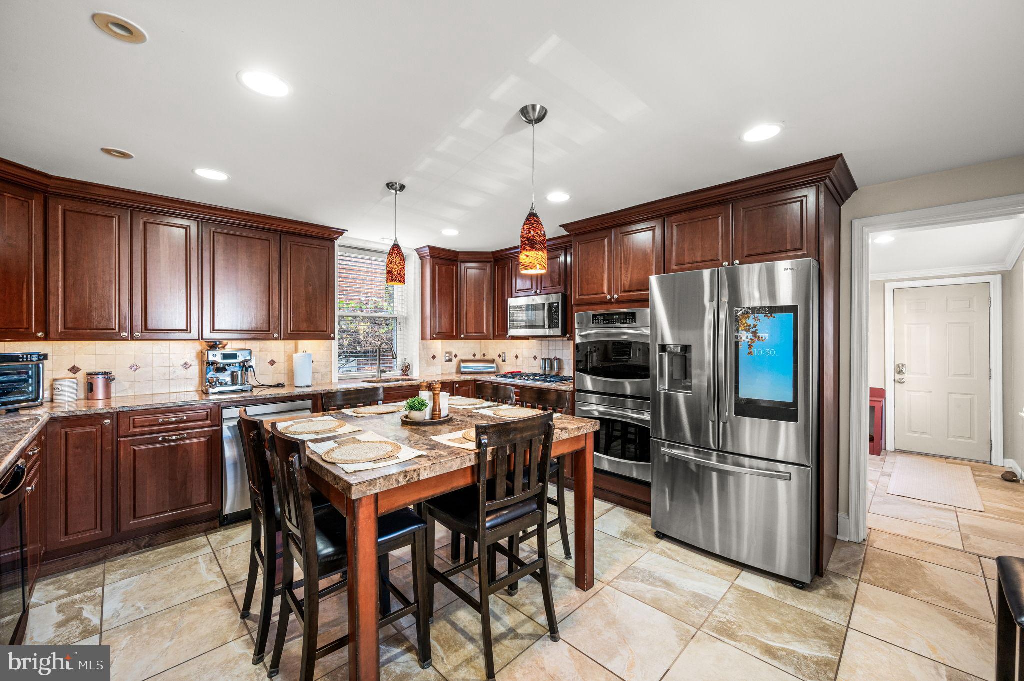 BELMONT HILLS - Residential