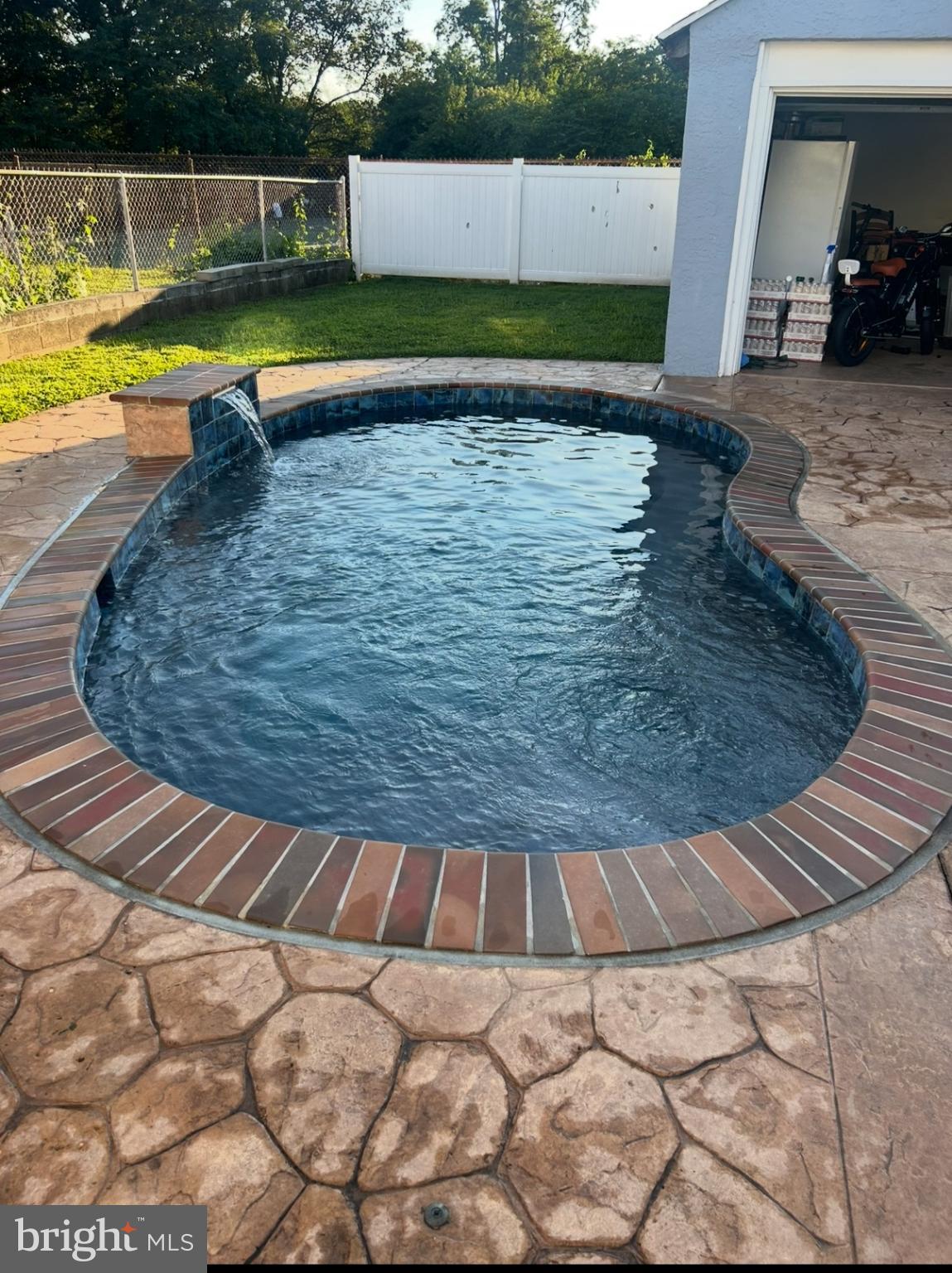 BELMONT HILLS - Residential