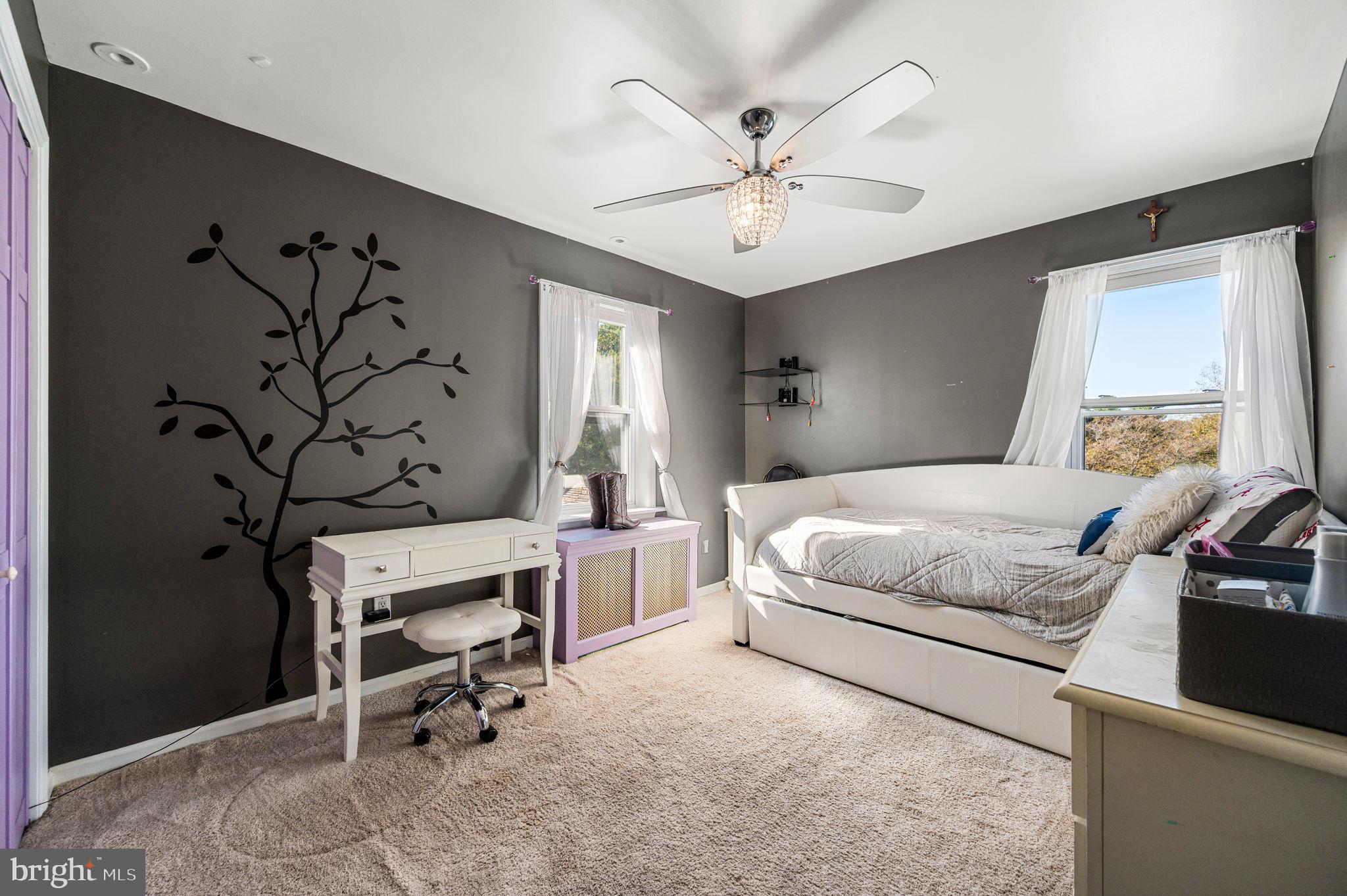 BELMONT HILLS - Residential