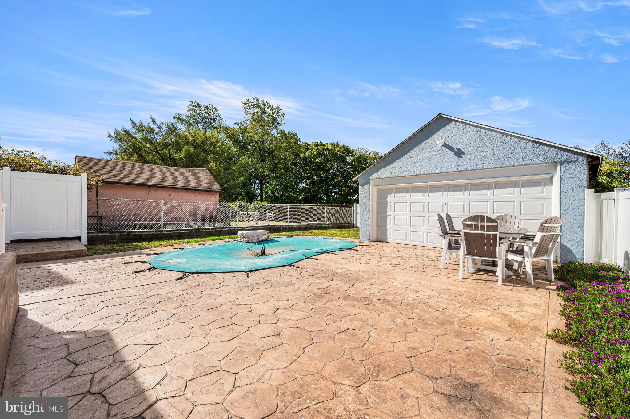 BELMONT HILLS - Residential