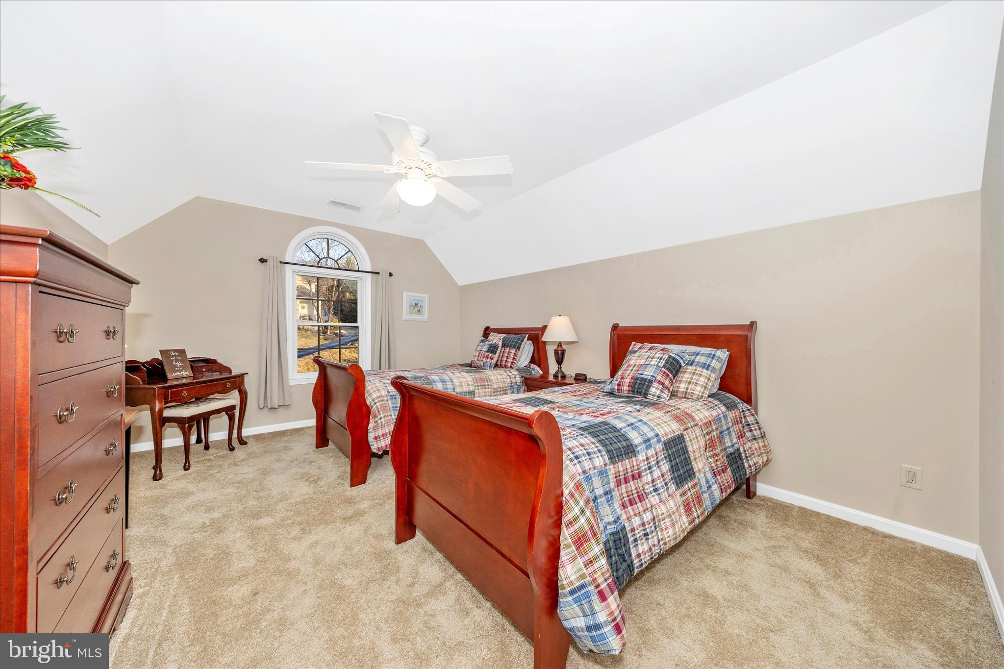 WOODCREST - Residential