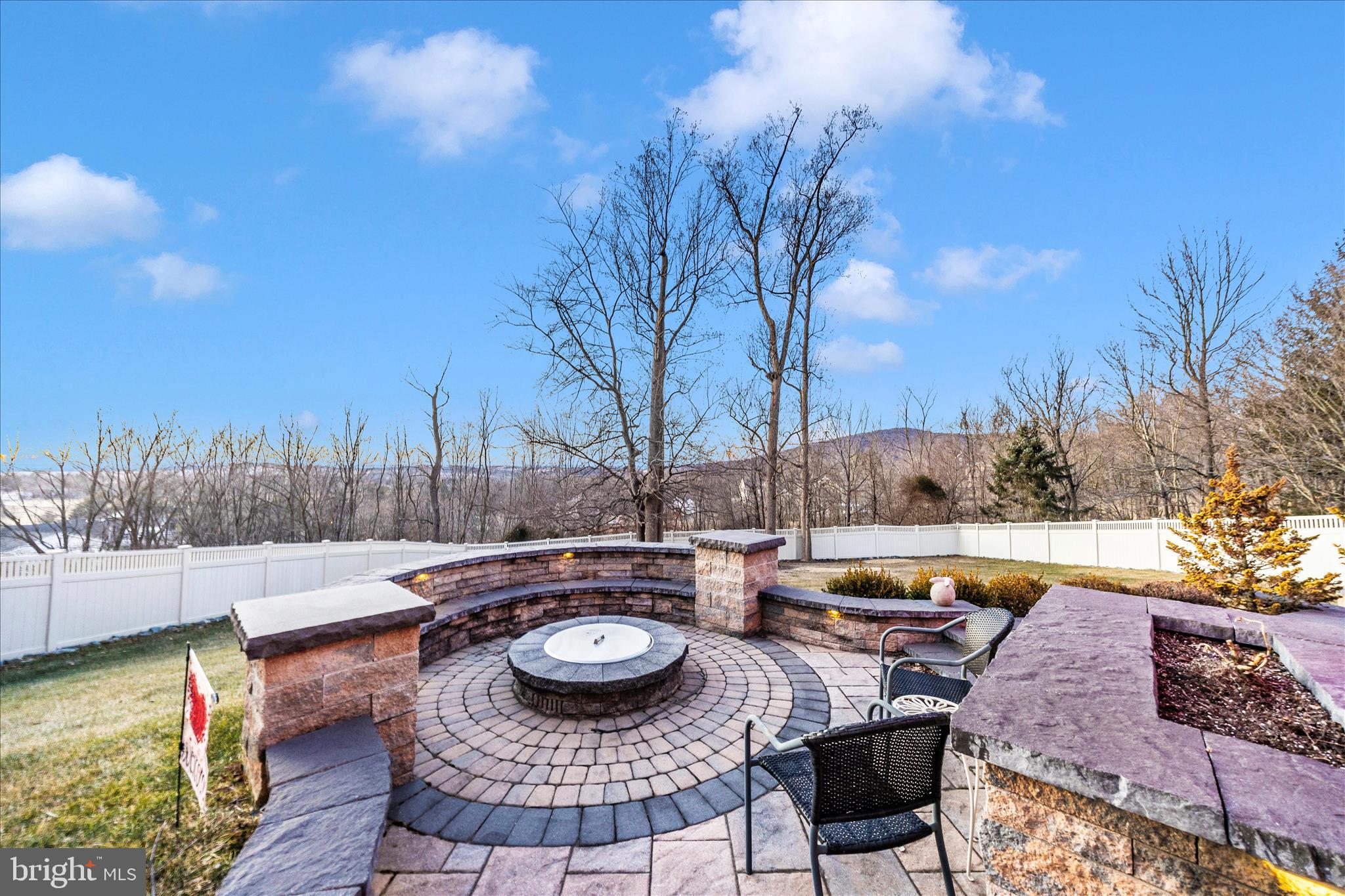 WOODCREST - Residential