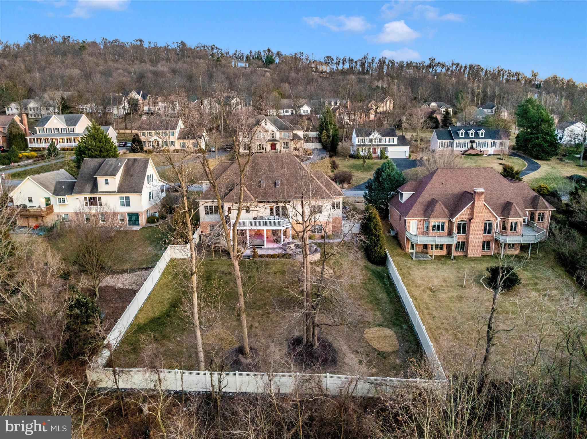 WOODCREST - Residential