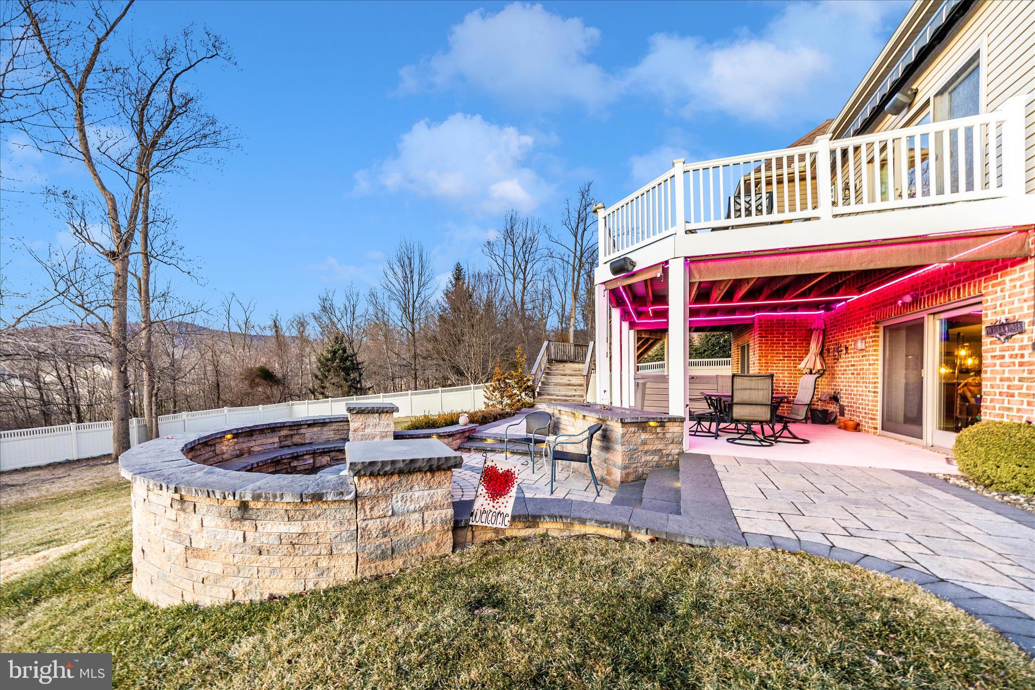 WOODCREST - Residential